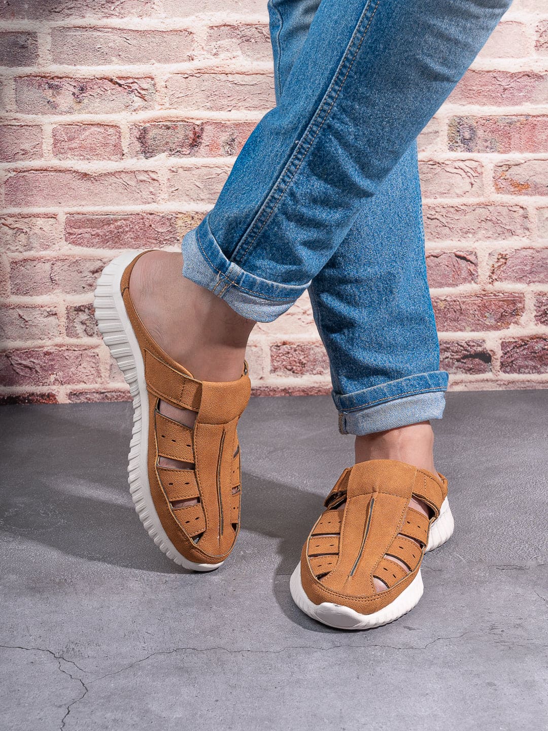 Esmee WalkZee Sandals for Men - Tan