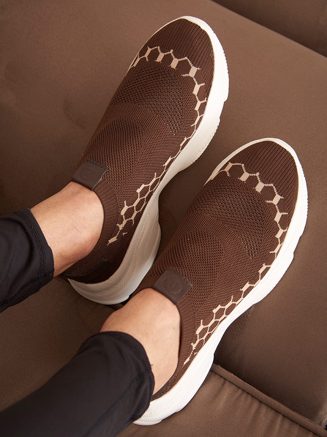 ESMEE Sports Slip On Running Shoes