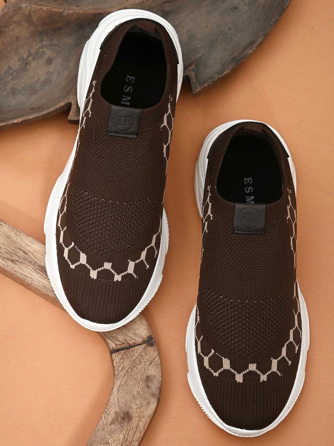 ESMEE Sports Slip On Running Shoes