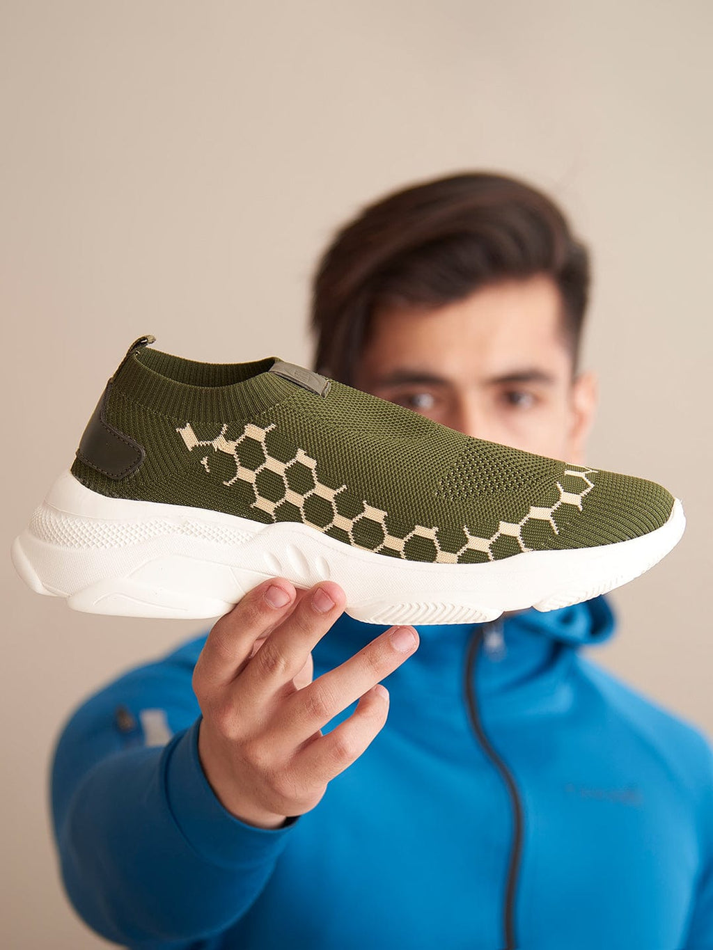 ESMEE Sports Slip On Running Shoes