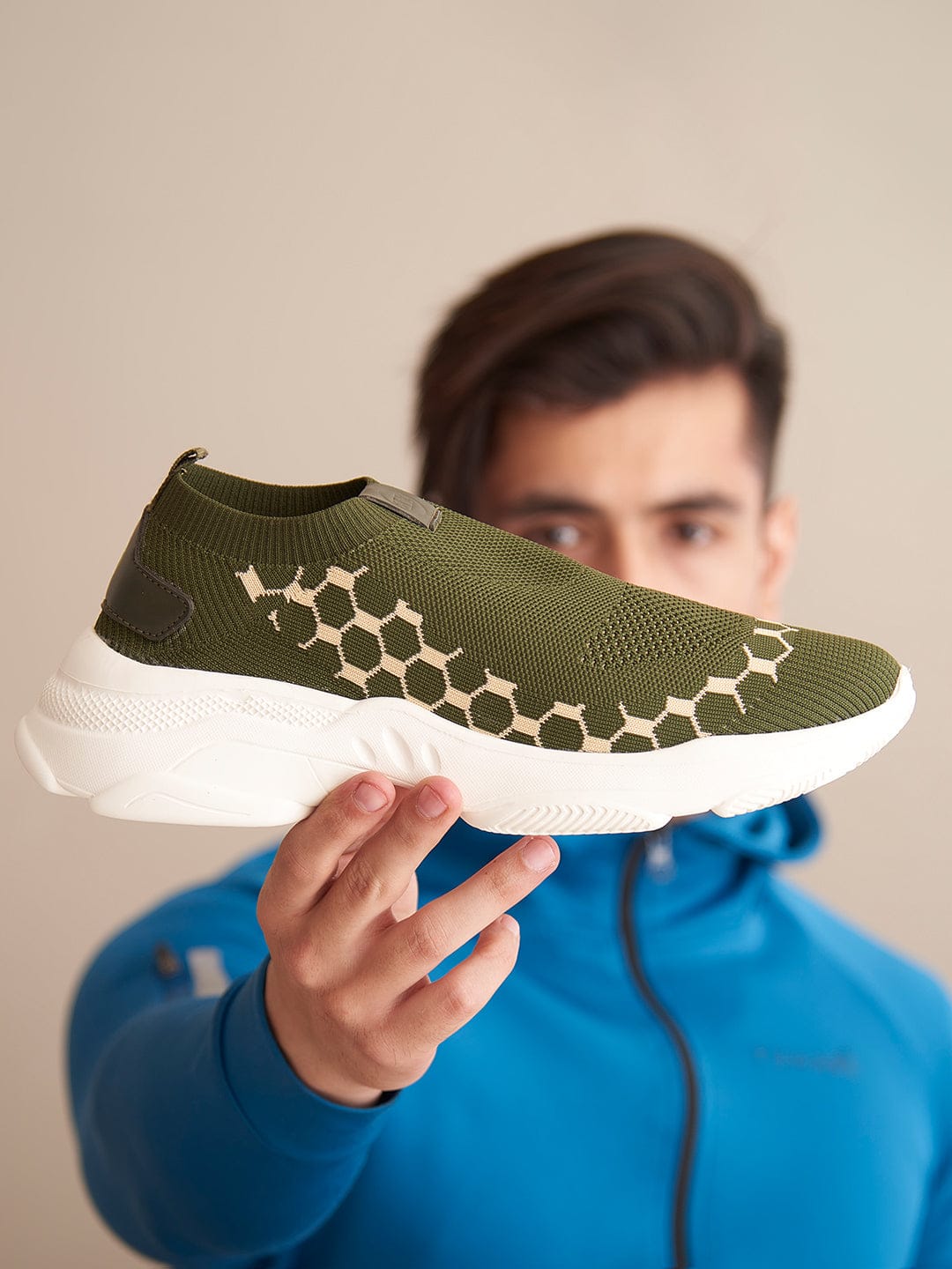 ESMEE Sports Slip On Running Shoes