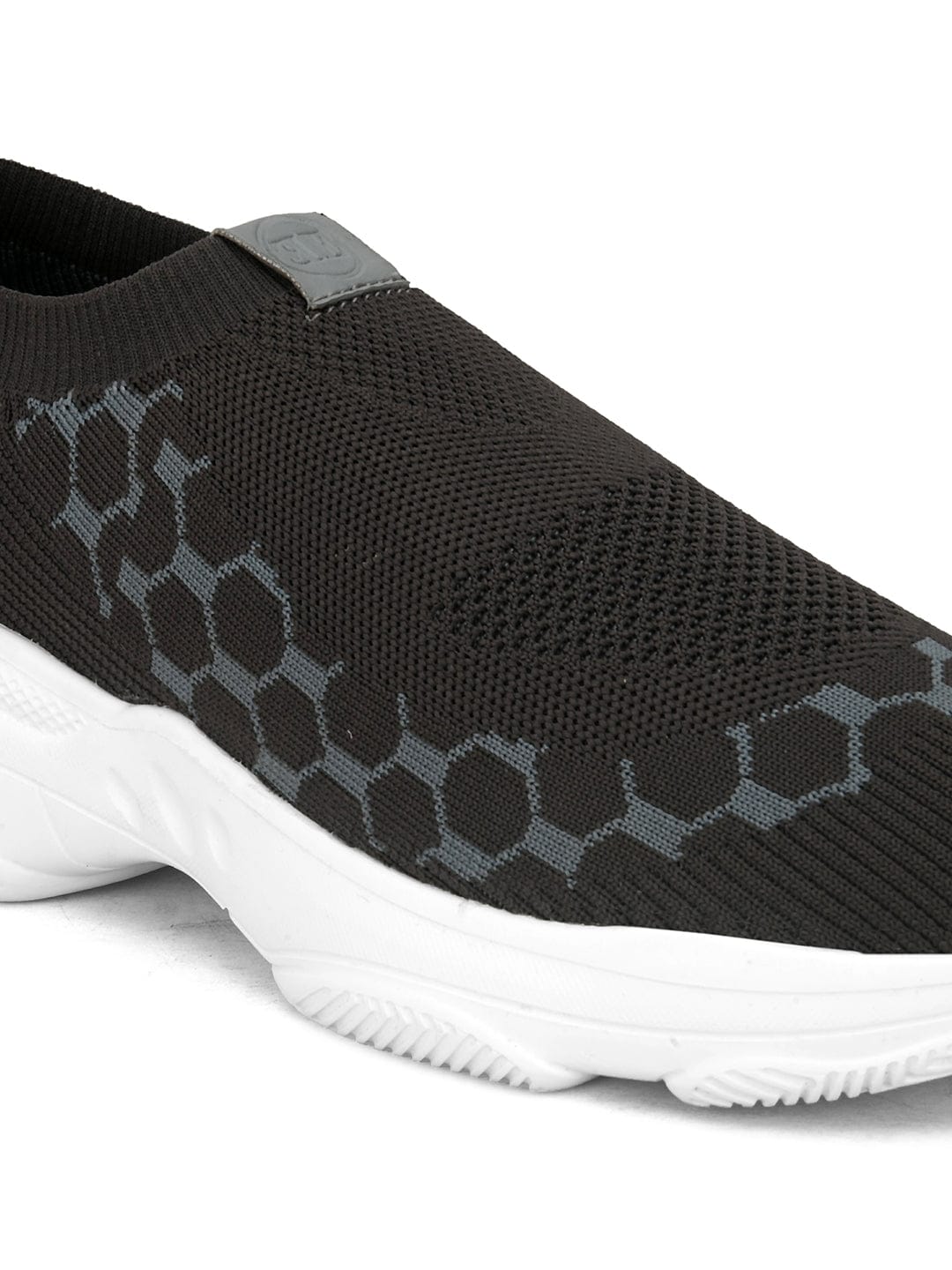 ESMEE Sports Slip On Running Shoes