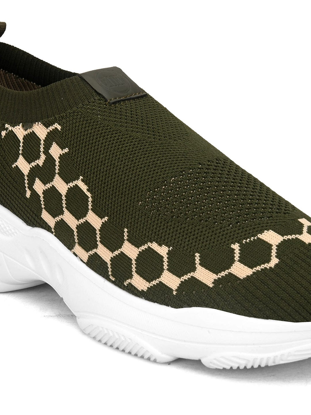 ESMEE Sports Slip On Running Shoes