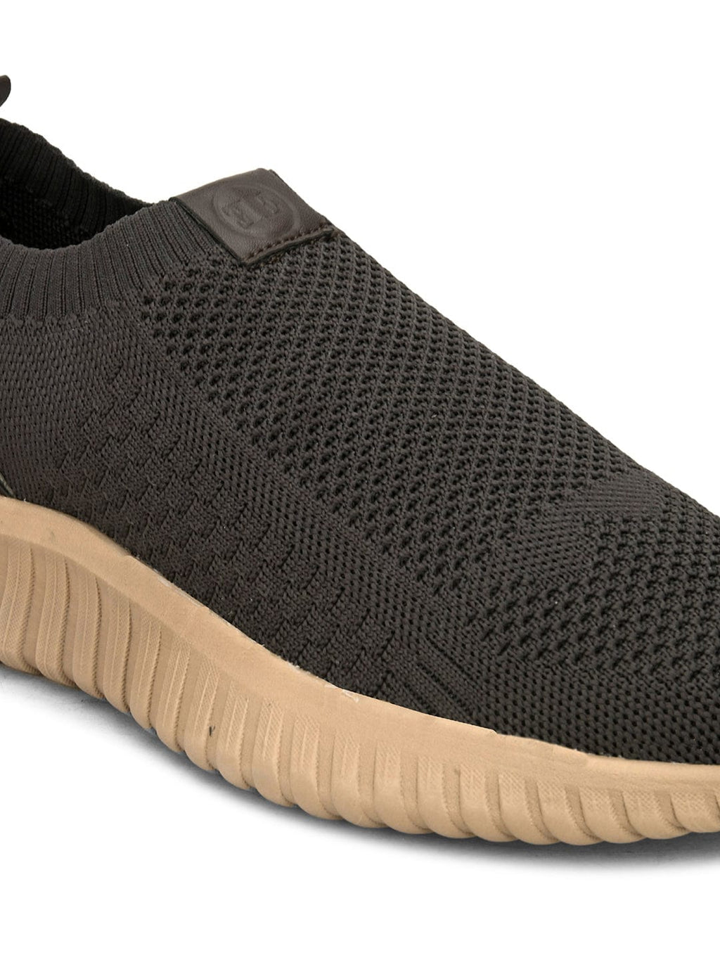 ESMEE Sports Slip On Running Shoes